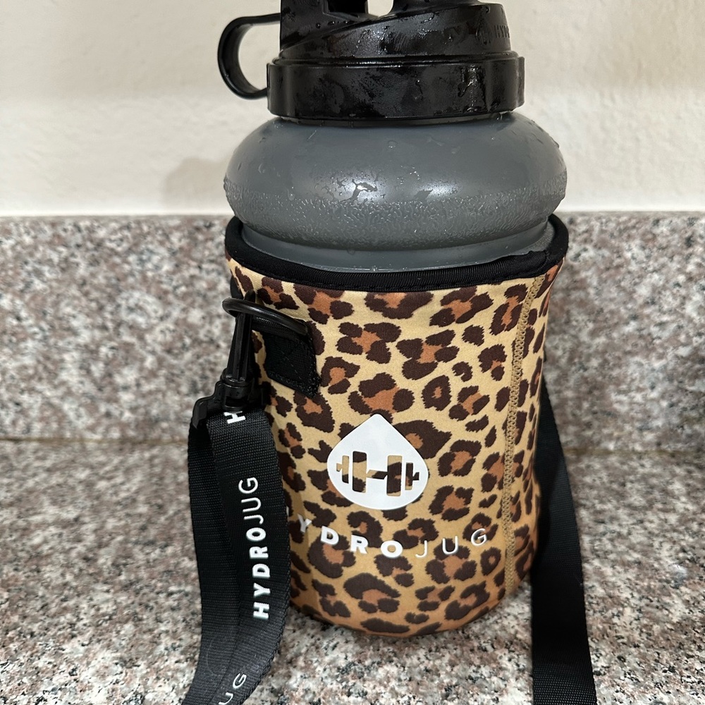 Authentic Hydro Jug